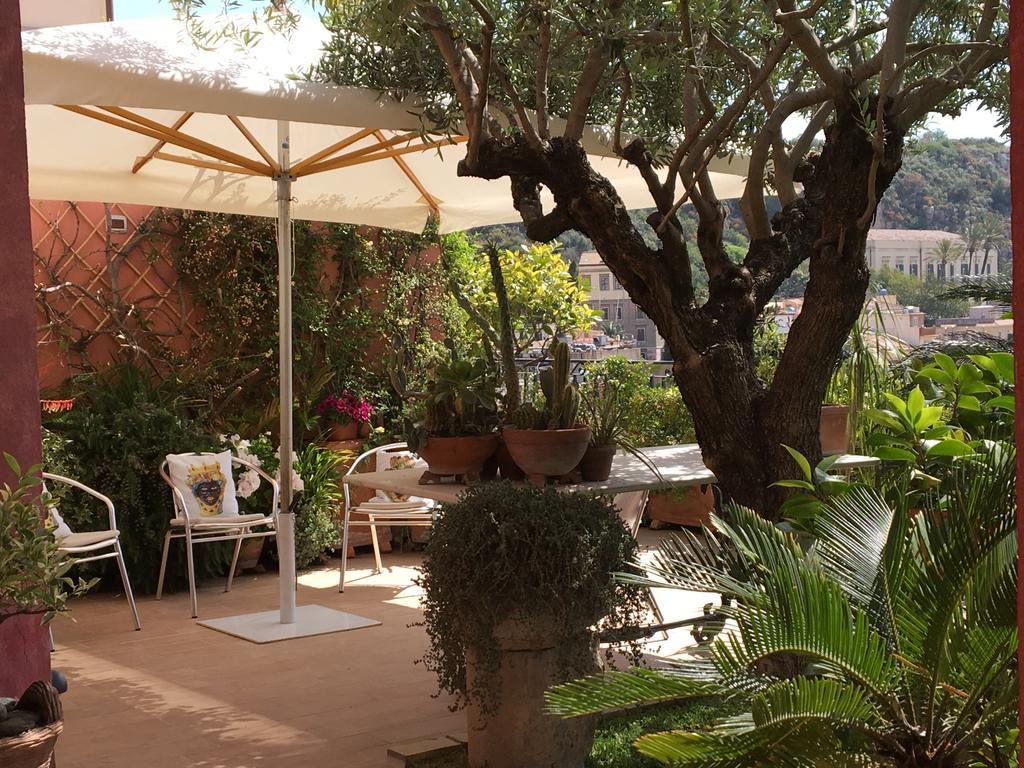 Rocca Castello Bed and Breakfast Ταορμίνα Εξωτερικό φωτογραφία