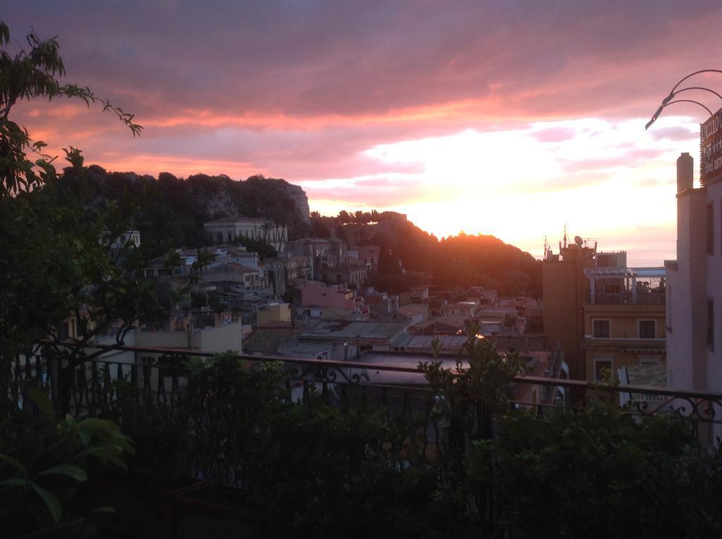 Rocca Castello Bed and Breakfast Ταορμίνα Εξωτερικό φωτογραφία
